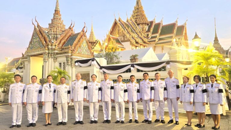 พระพิธีธรรมสวดพระอภิธรรมพระบรมศพ สมเด็จพระนางเจ้าสิริกิติ์  พระบรมราชินีนาถ พระบรมราชชนนีพันปีหลวง